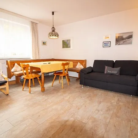 Apartment Haus Kinspergher *