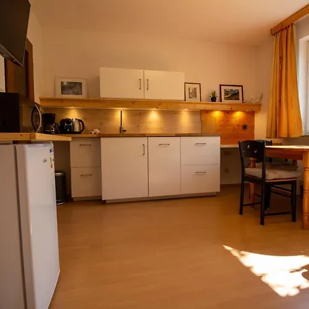 Haus Kinspergher Lägenhet Innsbruck
