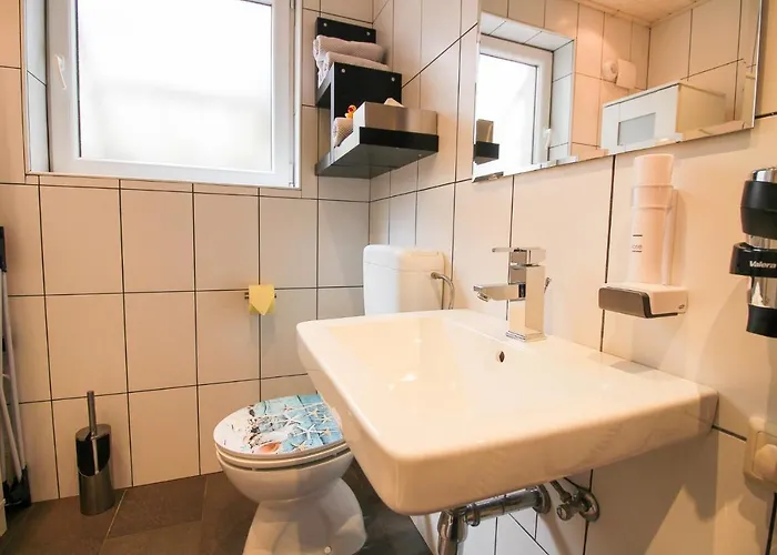 Haus Kinspergher Апартаменты Инсбрук